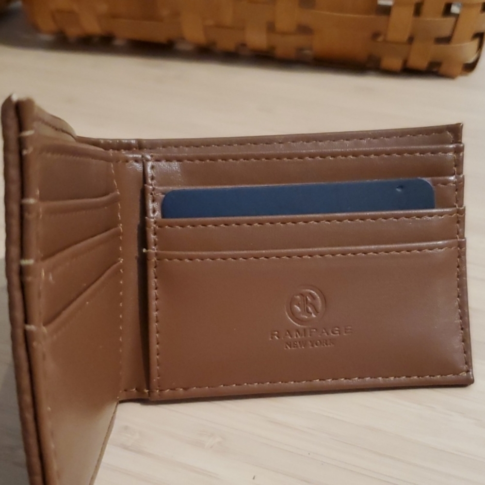 RAMPAGE WALLET - Picture 3 of 4